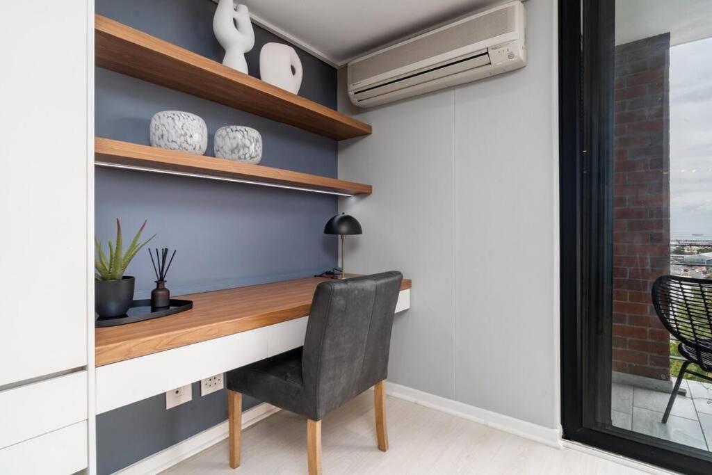 Styled Top Floor Apartment, With Back-Up Power Cape Town Luaran gambar